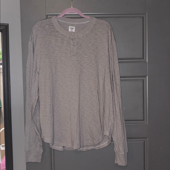 Boys Lie Gray Long Sleeve shirt with round neckline - girl on motorcycle design - Picture 5 of 8